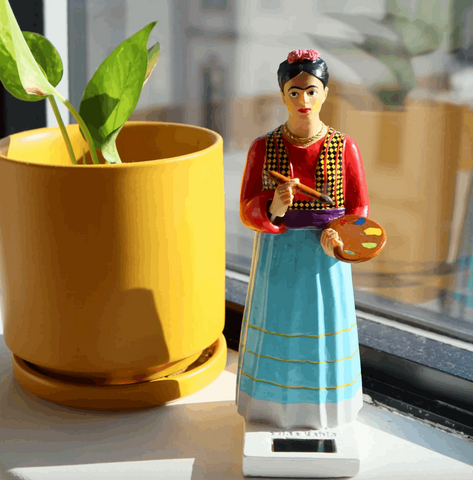 Kikkerland Solar Frida - Frida Kahlo Solcellefigur