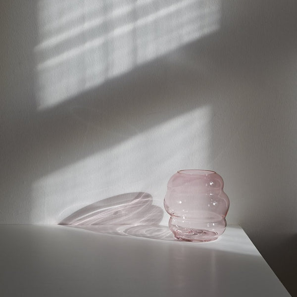Muse Vase - Pink - Håndlavet Glasvase
